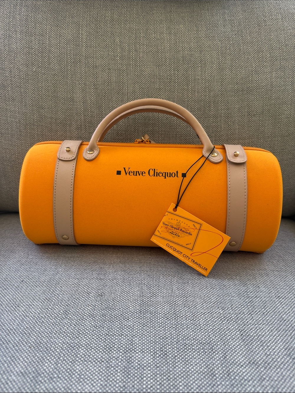 Veuve Clicquot City Traveller NWT in Original Box